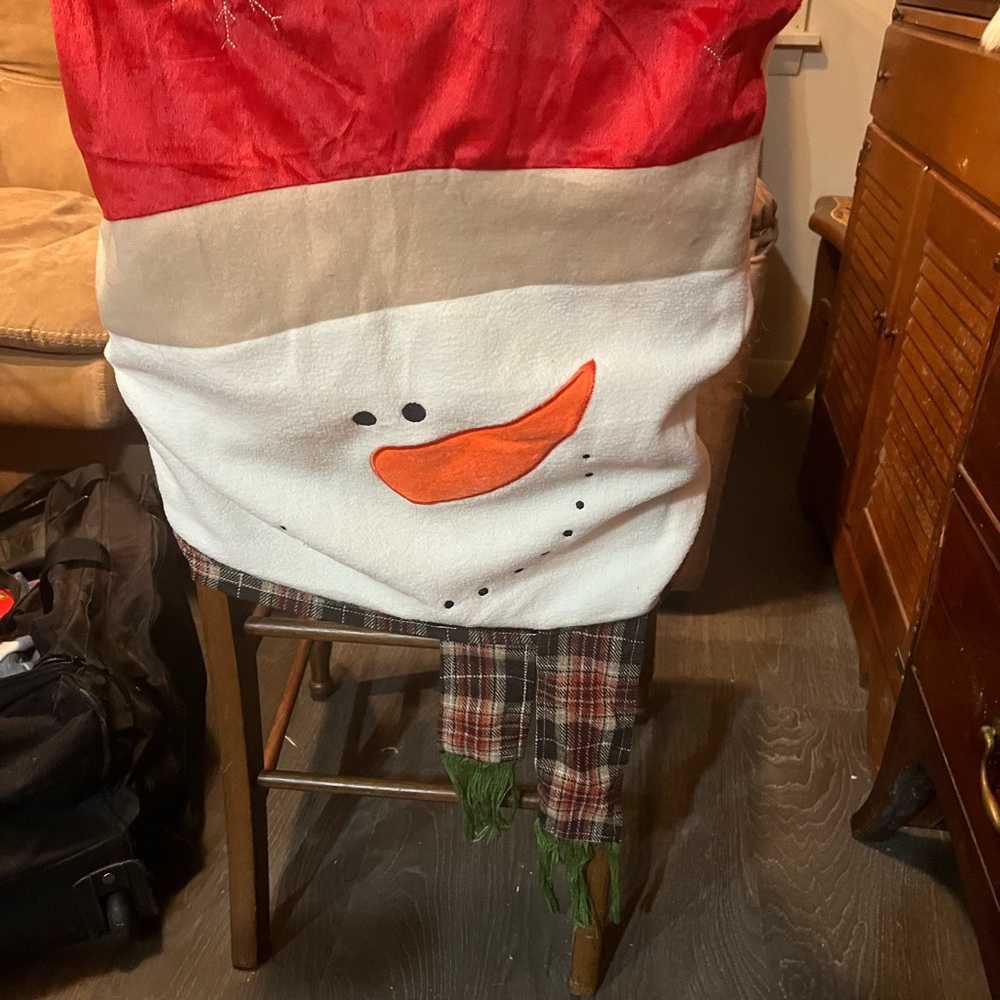 Two snowmen chair covers